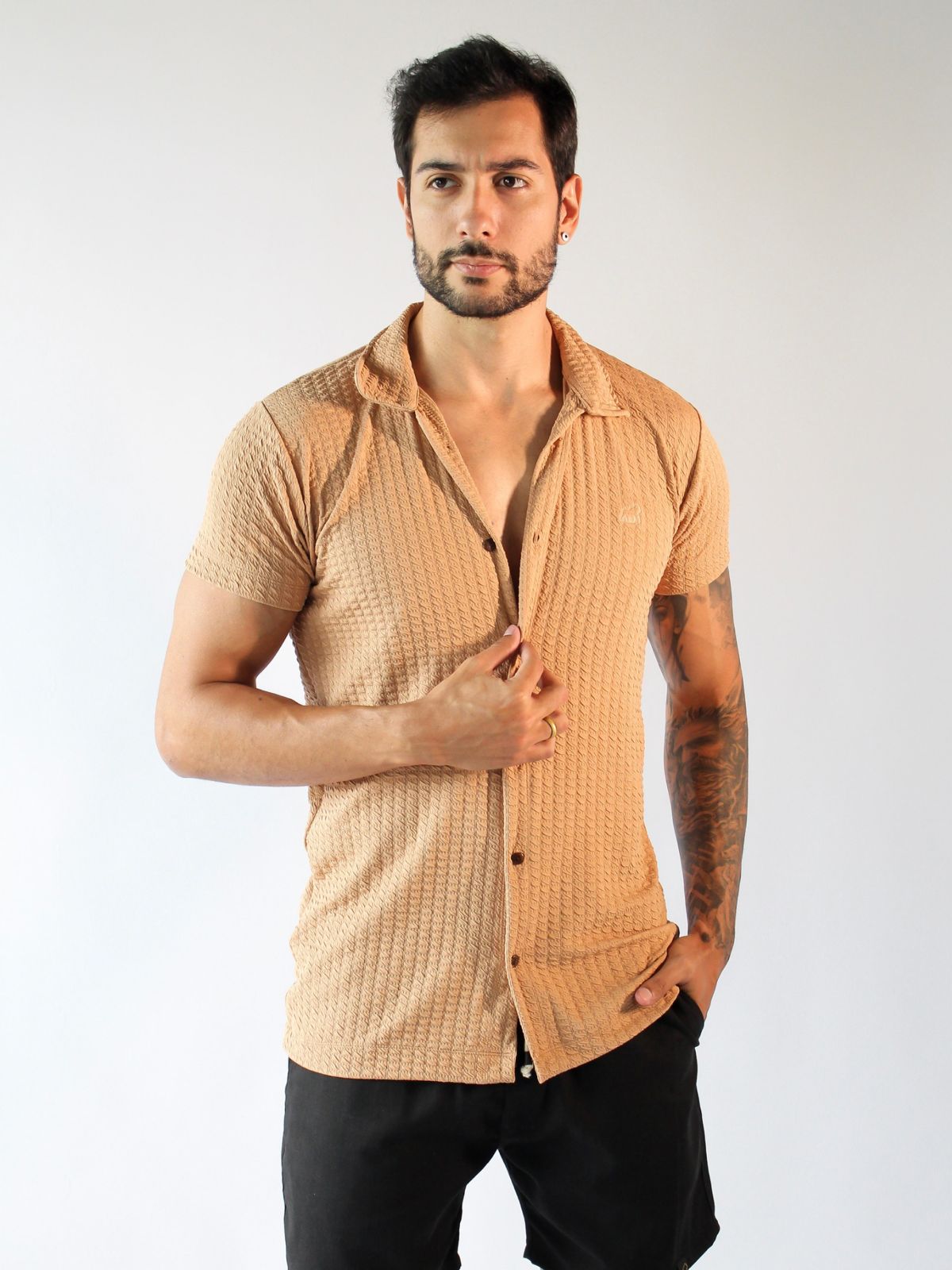 CAMISA SOCIAL TEXTURIZADA BEGE
