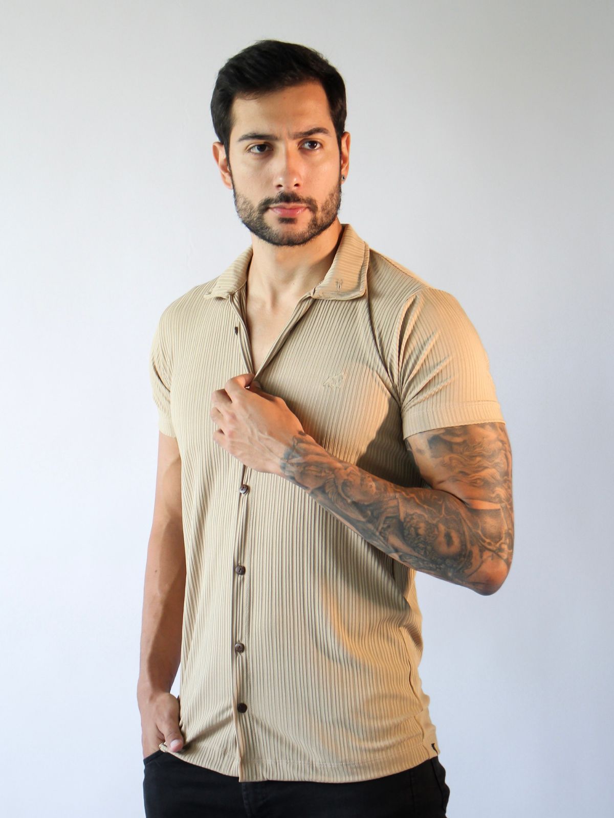 CAMISA SOCIAL CANELADA BEGE