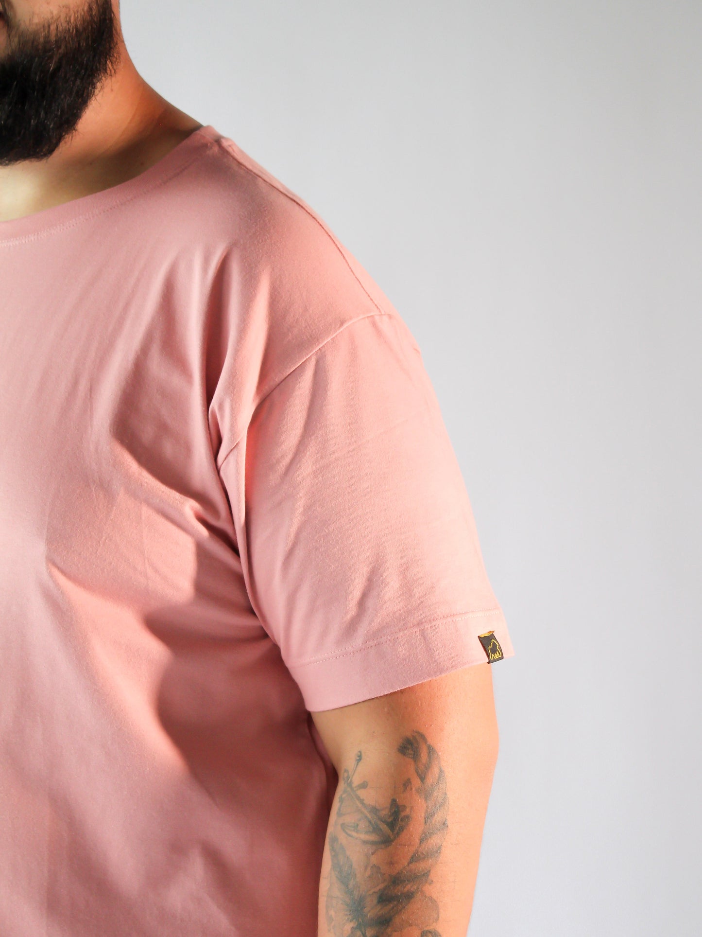 T-SHIRT BÁSICA ROSA SALMÃO - PLUS SIZE