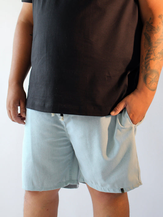 SHORT LINHO AZUL CÉU - PLUS SIZE