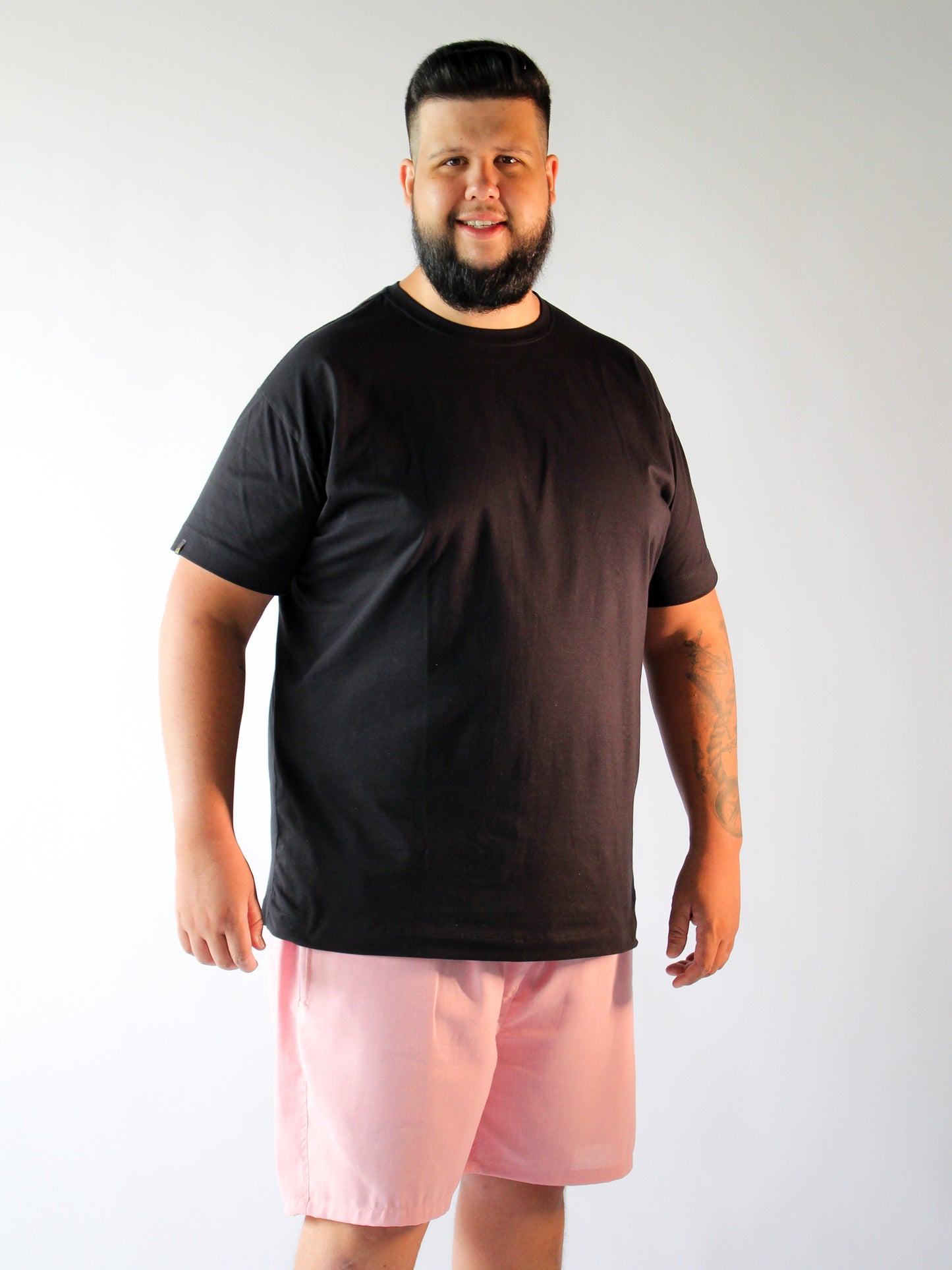 SHORT LINHO ROSA BEBÊ - PLUS SIZE