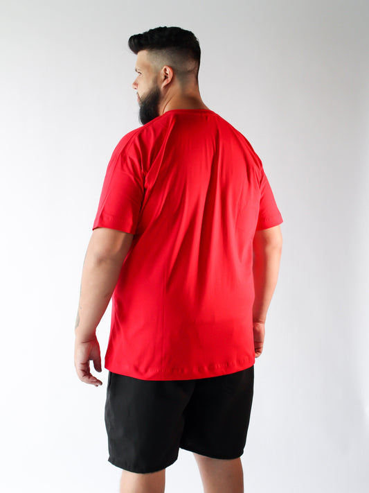 T-SHIRT BÁSICA VERMELHA - PLUS SIZE