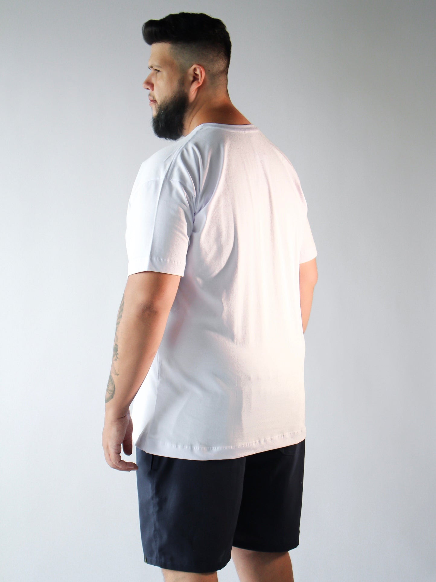 SHORT LINHO AZUL MARINHO - PLUS SIZE