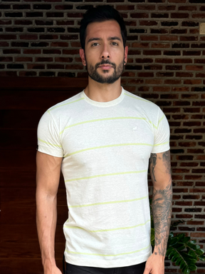 CAMISETA LINHO LISTRA AMARELA