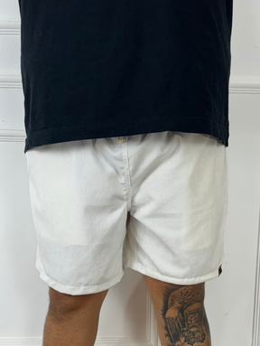 SHORT COTELÊ BRANCO PLUS SIZE