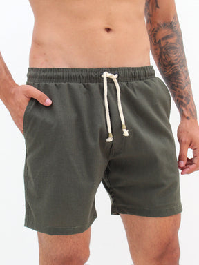 SHORT LINHO VERDE MUSGO