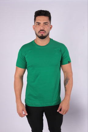 T-SHIRT BÁSICA VERDE BANDEIRA