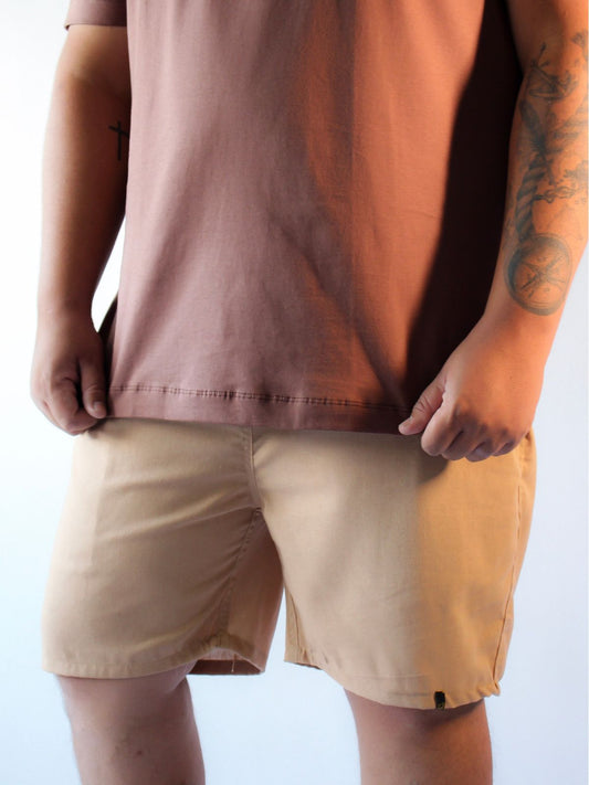 SHORT LINHO BEGE - PLUS SIZE