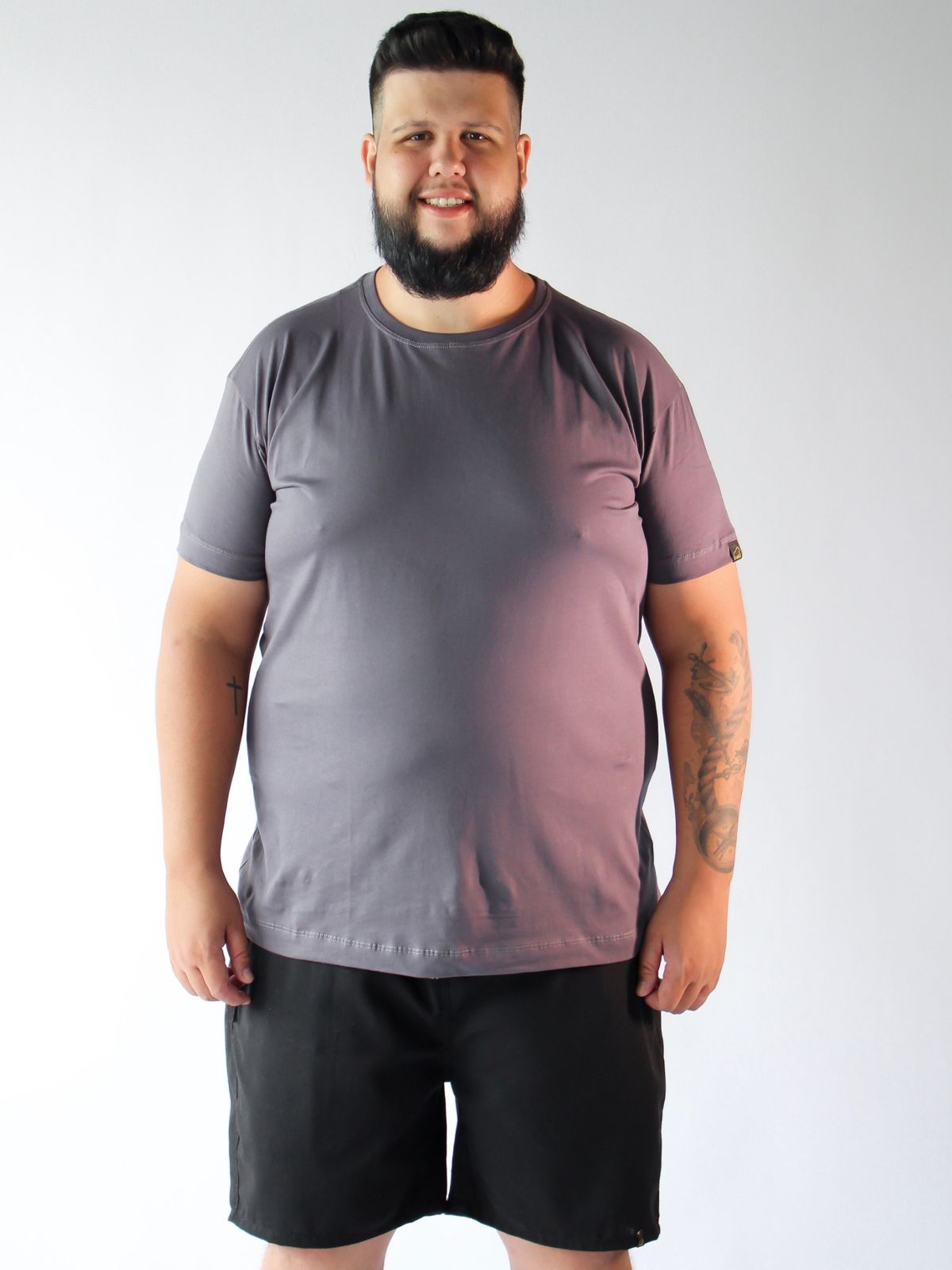 KIT 2 SHORTS LINHO PLUS - CRU E PRETO