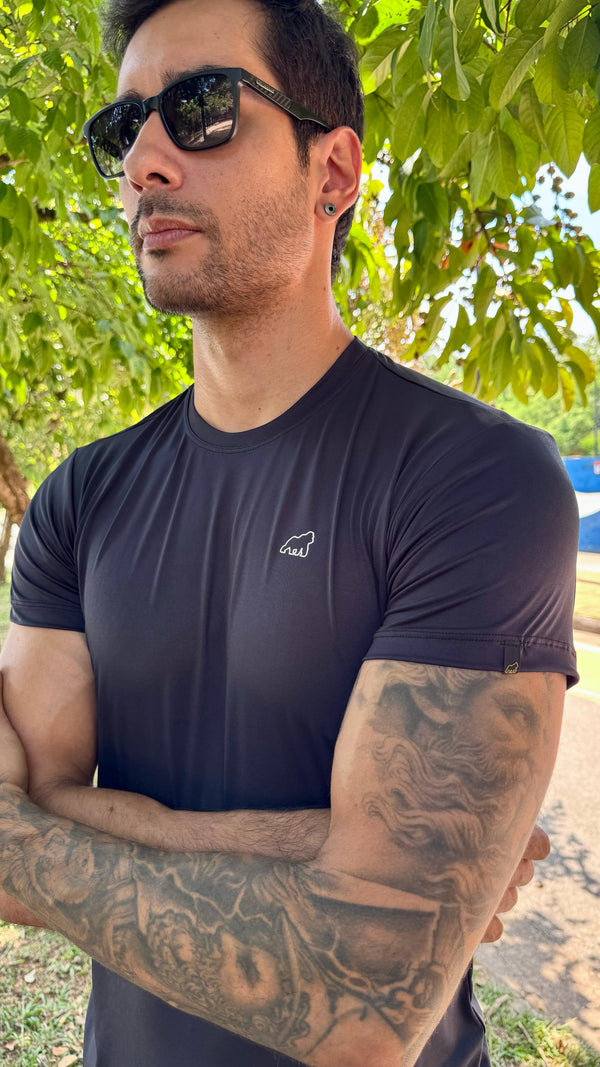 CAMISETA DRY FIT PRETA
