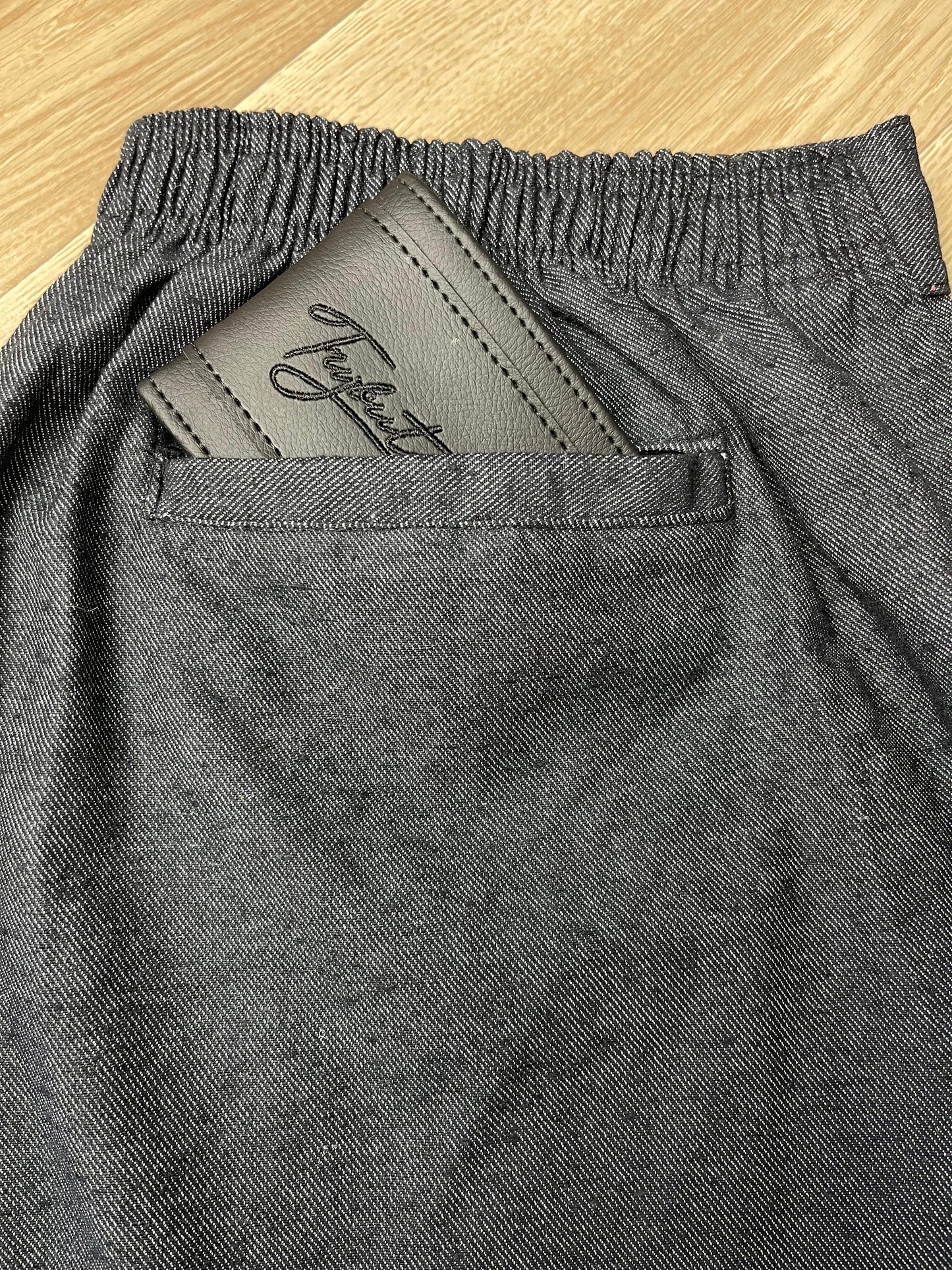 BERMUDA SOCIAL PRETO JEANS - PLUS SIZE