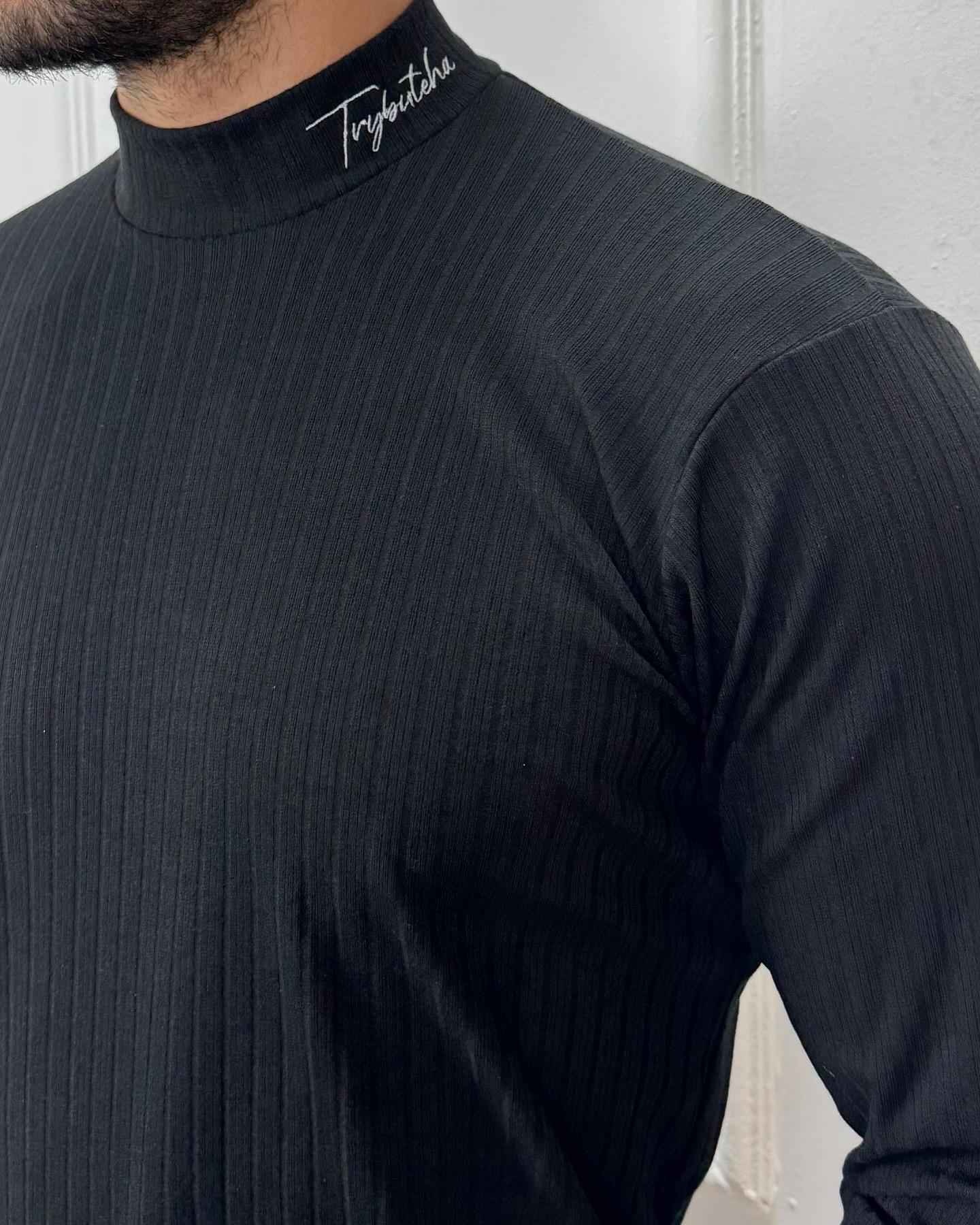 CAMISA MANGA LONGA GOLA ALTA CANELADA COM ELASTANO - PRETA