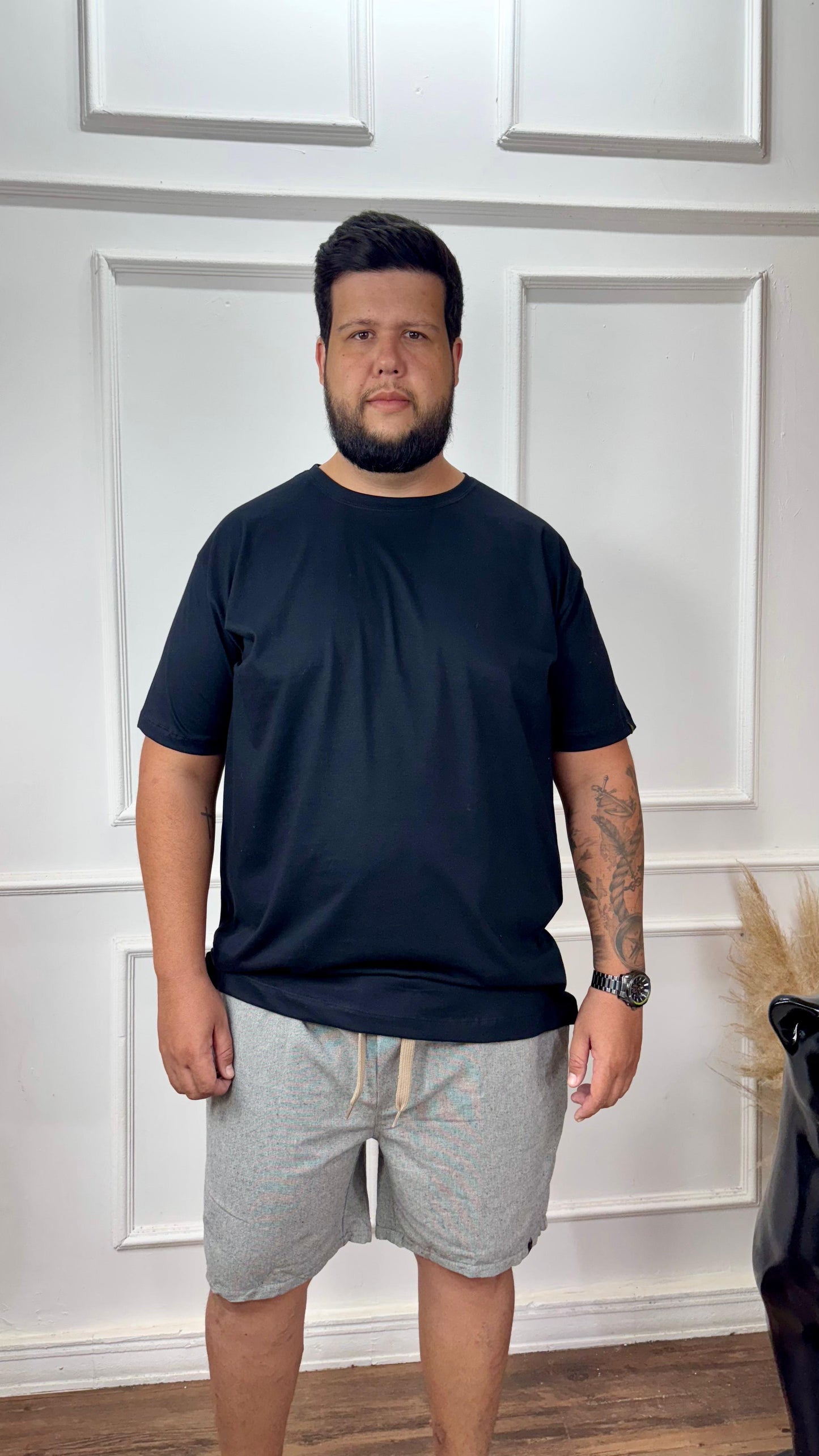 SHORT LINHO CINZA CLARO PLUS SIZE