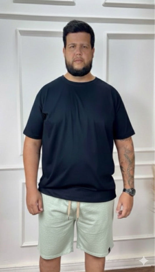 SHORT LINHO VERDE CLARO PLUS SIZE