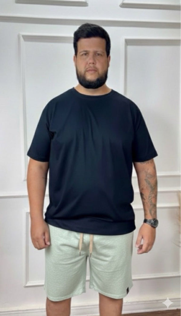 SHORT LINHO VERDE CLARO PLUS SIZE