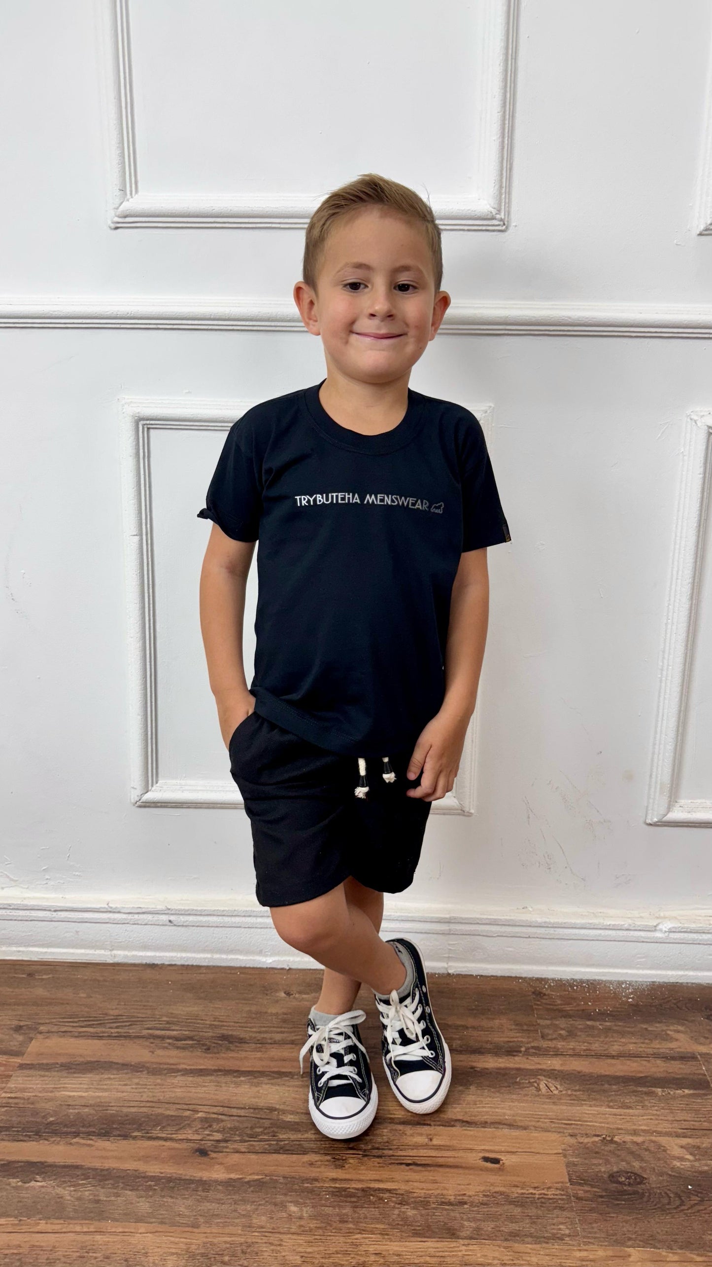 SHORT LINHO PRETO KIDS