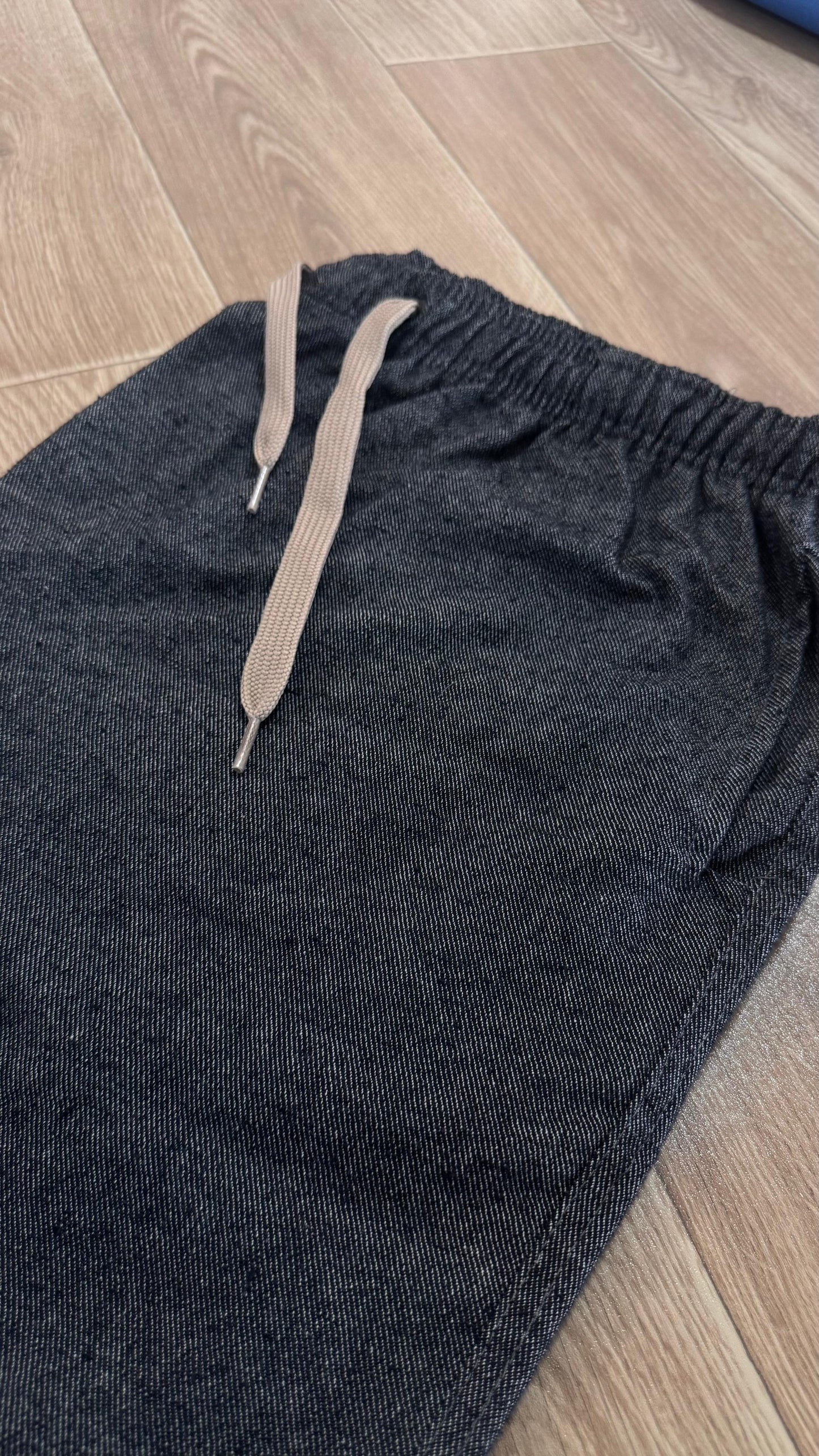 SHORT LINHO PRETO JEANS REAL PLUS SIZE